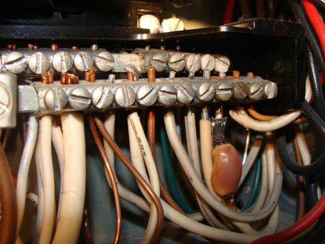 Aluminum wiring in home example of fire and danger